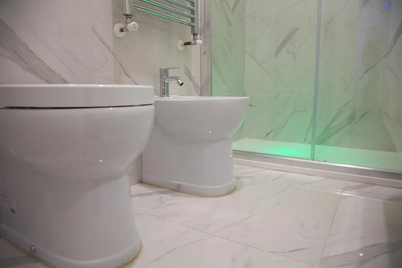 Coolplace Washington Apartment Milan 0*,  Italy